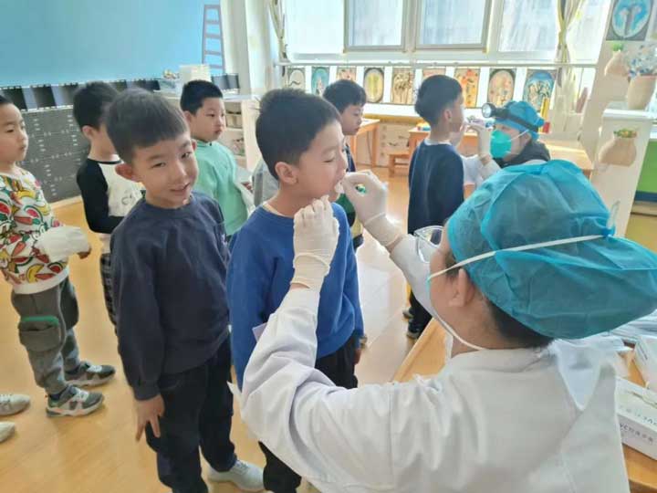 有“氟”同享 保護牙齒——永林醫(yī)院口腔科走進大興十幼開展愛牙活動
