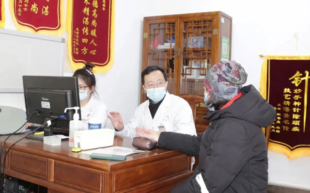 中國中醫科學院專家翟煦博士每周六上午在我院出診